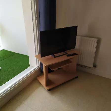 T2bis Cosy Avec 6 Couchages - 100m De La Apartment